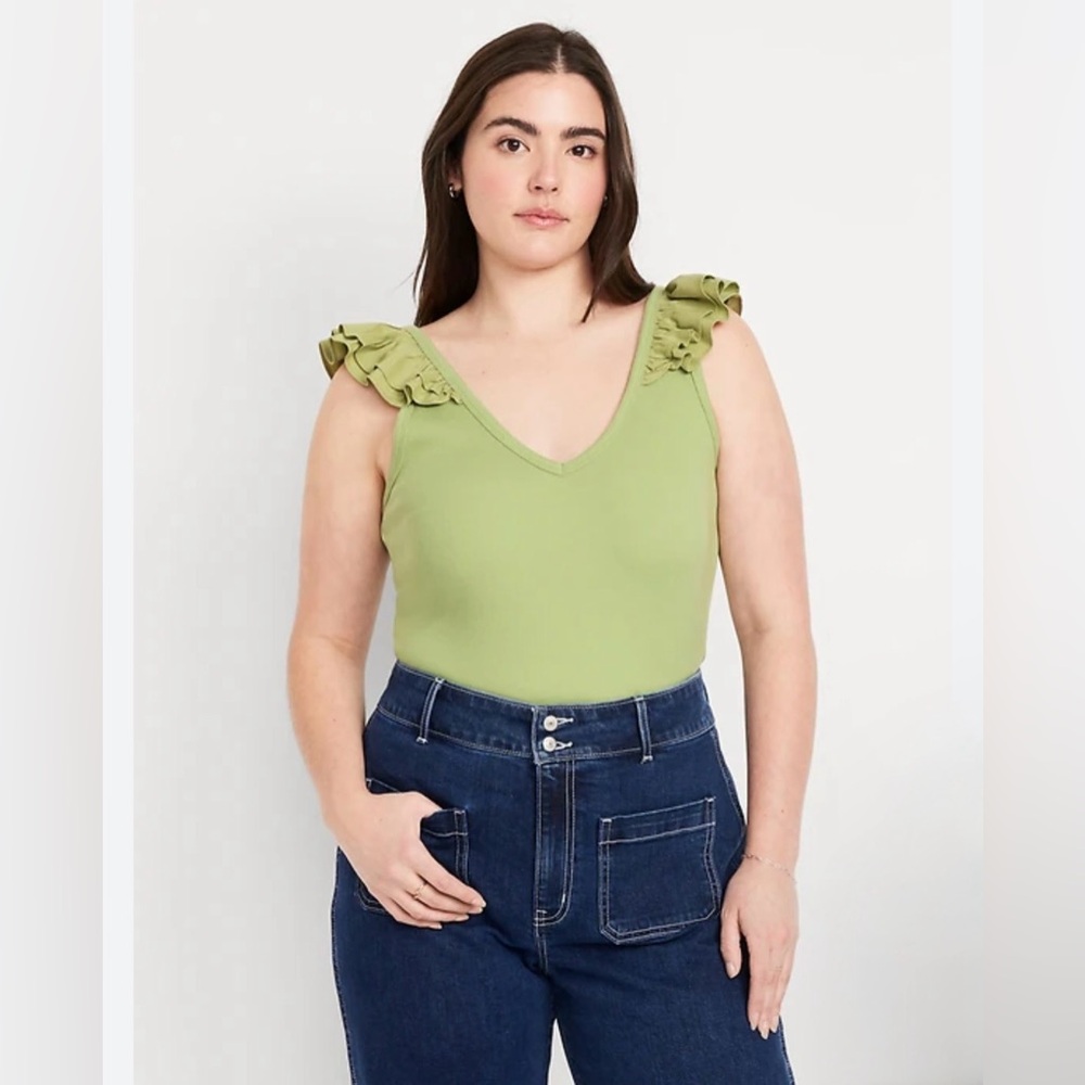 🌷Old Navy Ruffle Trim Ribbed Top Sage Green 2X NWT Flutter Sleeve Tank 3/$30